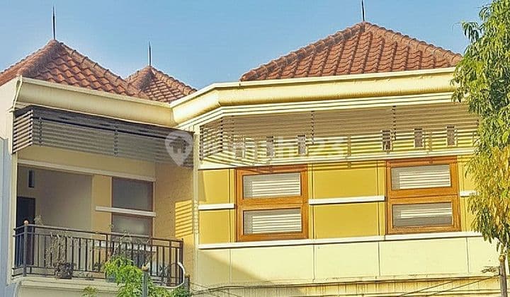 Dijual Rumah Mewah 2 Lantai - Raffles Hills Cibubur Hadap Matahari Pagi | Kolam Renang | Siap Huni | Lokasi Strategis