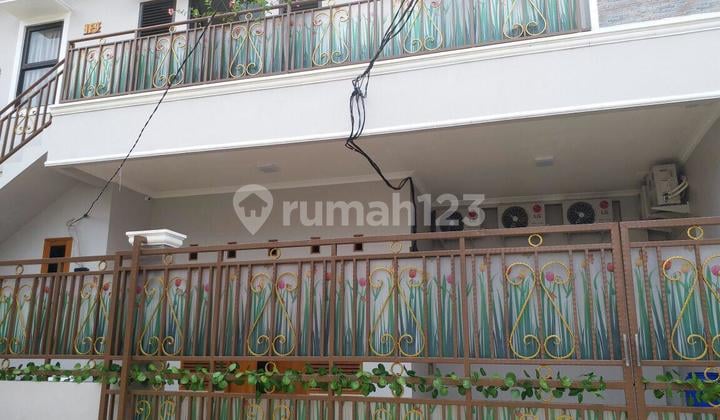 Dijual Kost-Kostan Full Furnish di Tebet Jakarta Selatan, Omset 28.5 Jt/Bulan