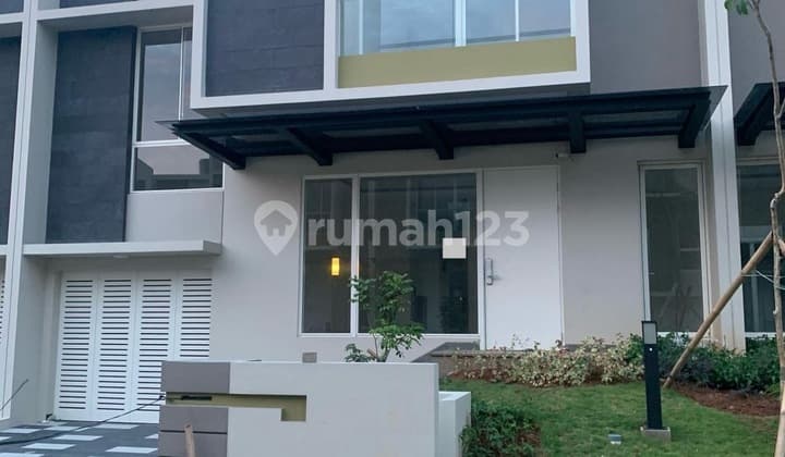 For Sale Premium House - Cluster Mozart Phase 1, Gading Serpong, Premium Type | Marble Flooring | Prime Location