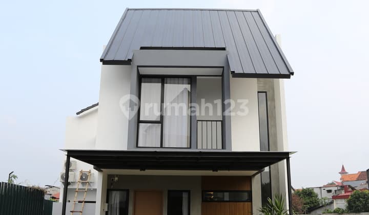 Unit Terbatas!! Dijual Rumah Modern 2 Lantai Cluster Baltic - Fika Synthesis Huis Cijantung Jakarta Timur