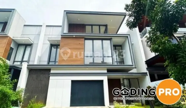 Dijual Rumah Mewah 3 Lantai Cluster Baru di Kota Wisata