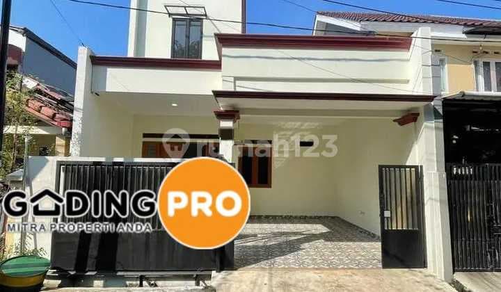 Dijual Rumah 2 Lantai Siap Huni di Pondok Bambu Jakarta Timur.dalam Komplek,Strategis!