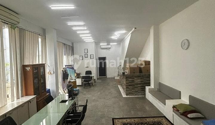 Ruko Cibubur 3,5 Lantai SHM Lokasi Strategis Jalan Utama Jakarta Timur