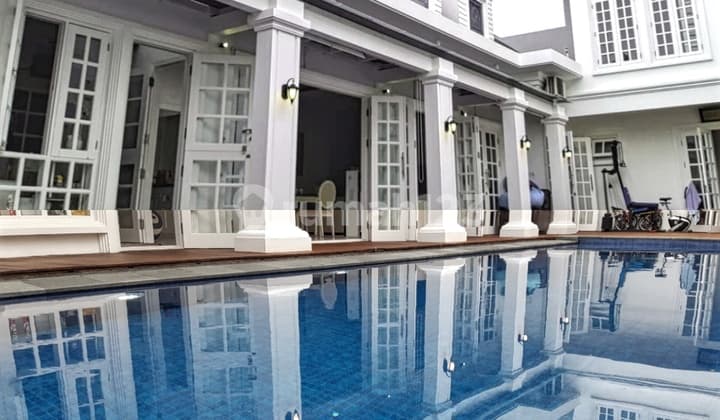 Turun Harga rumah baru mewah kolam renang Pondok Gede Bekasi