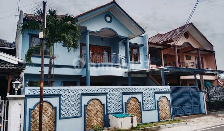 Rumah bagus dan siap huni di Kav. AL Duren Sawit Jakarta Timur