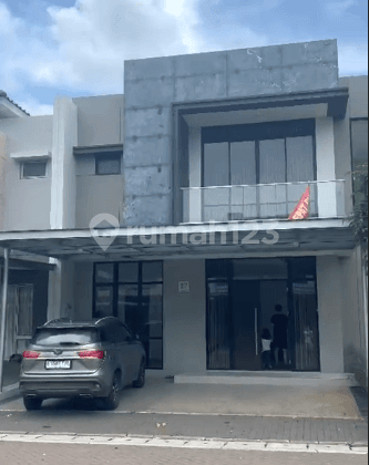 Rumah Hook Golf Island Boulevard Pik Jakarta Utara