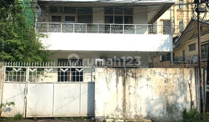 Dijual Rumah Pasar Baru 3Lantai Luas 280m² Lokasi Strategis Bebas Banjir Jakarta Pusat
