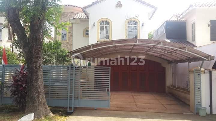 Rumah 2 Lantai Bagus Semi Furnished di Lippo Karawaci Utara, Tangerang (hs+lc, bw) Rumah 2 Lantai Bagus Semi Furnished di Lippo Karawaci Utara, Tangerang (hs+lc, bw)