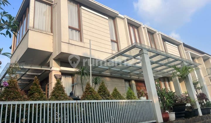 Rumah 2.5 Lantai di Ampera Jakarta Selatan (Yri)