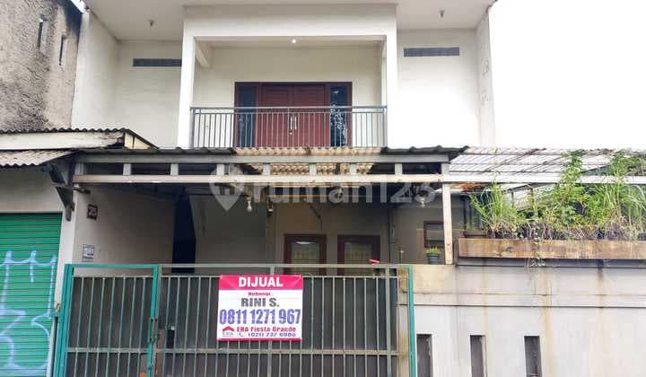 Rumah Shm Di Pondok Karya 2 Lantai Tepi Jalan