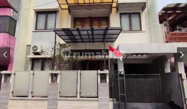 Rumah 2 Lantai Rawa Kepa Tomang, Jakarta Barat