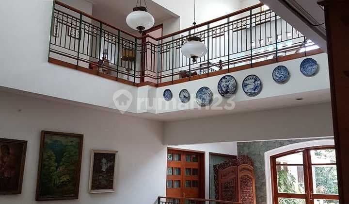 Dijual Rumah Di Jaksel Bonus Halaman Kebun Ala Villa