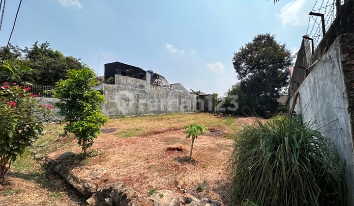 Tanah 2 Kav Jejer 187,5 M di Jl Belimbing Depan Mall Cinere