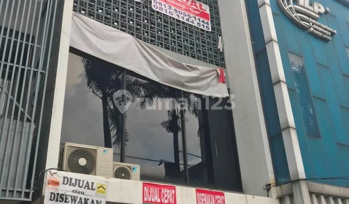 Ruko 3 LT Depan Cinere Mall Siap Pakai di Jl Raya Cinere