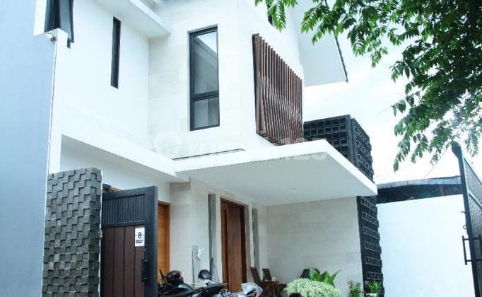 Rumah Qozy Modern Ada S pool di Jl Cipete Dalam I Jakarta