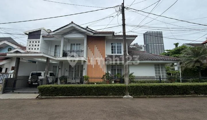 Rumah Qozy 5+2 KT di Jl Rajawali Sektor 9 Bintaro Jaya Rumah Qozy 5+2 KT di Jl Rajawali Sektor 9 Bintaro Jaya