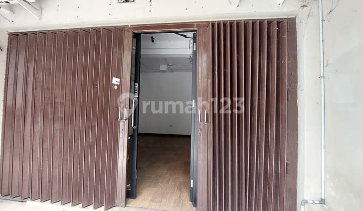 Sungkono Shop for Rent