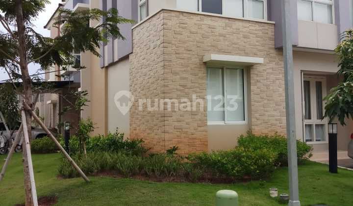 Dijual Rumah Hook Di Perumahan Gading Serpong Cluster Tesla