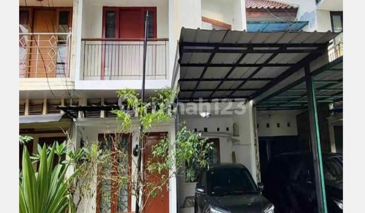 Rumah Di Pondok Kelapa Jakarta Timur