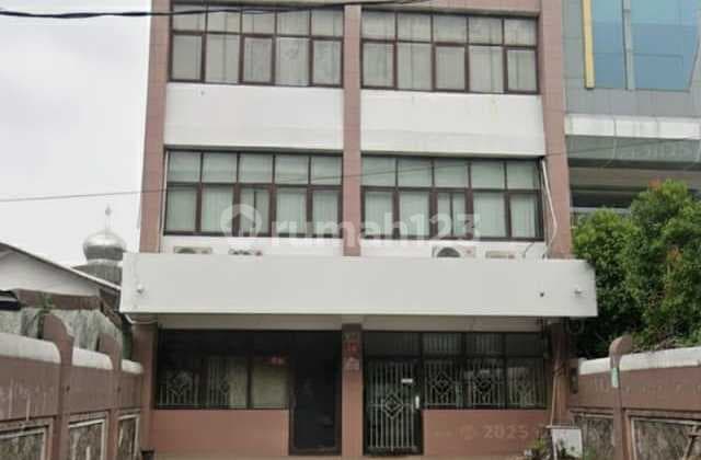 Disewa Bangunan Cocok Untuk Kantor Kapten Tendean Jakarta Selatan