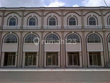 Disewakan Ruko Food City Gandeng Green Lake City Unit Jarang Ada...