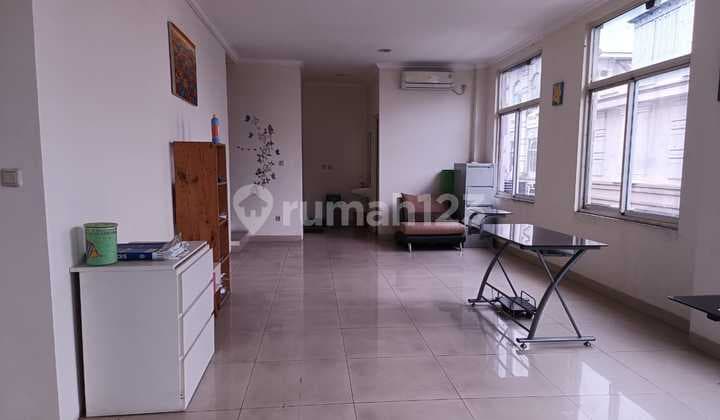 For Rent Crown Green Lake City Shop House, Corner Unit, Furnished Nice, Ready to Move In Live Streaming.