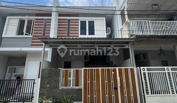 Rumah di Perum Kencana Residence, Kenjeran 2 Lantai Semi Furnish