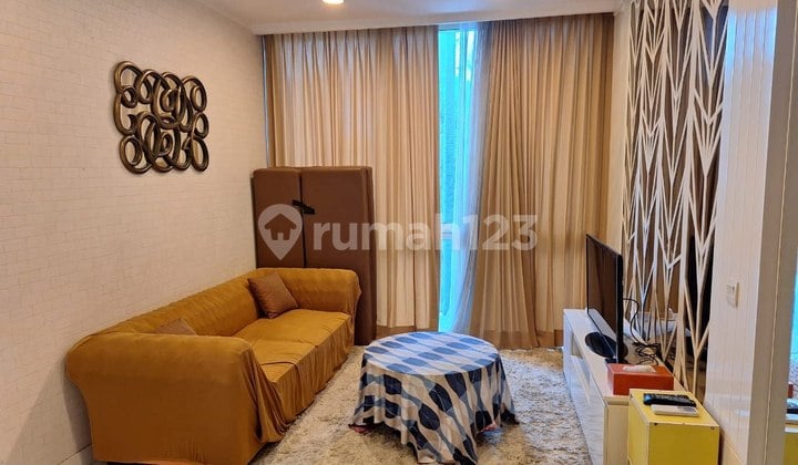 Sewa Apartemen Via Ciputra World 1 BR Lantai 8 Fully Furnished