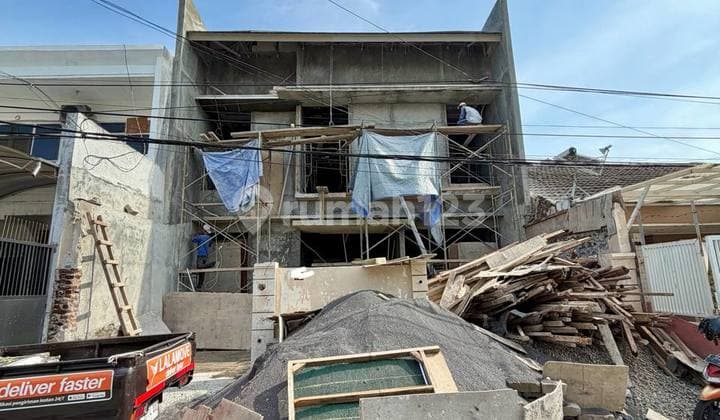 Rumah Baru Modern di Sutorejo Tengah 2 LT Lebar 9 Tata Denah Lega