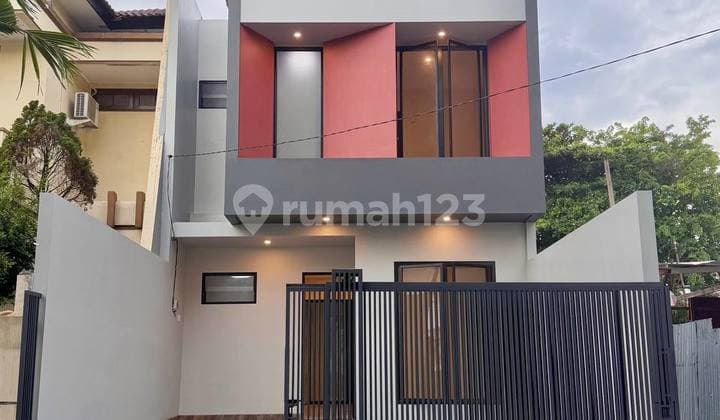 Rumah Baru Modern di Manyar Jaya 2 Lt Posisi Dekat Lapangan Tenis
