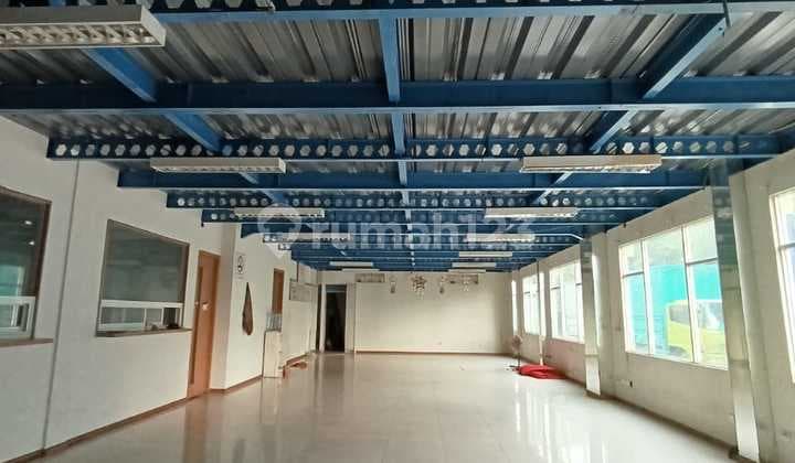 Disewakan Gudang Baru , Bagus , Bersih, Mewah Ada Loading Dock Luas 960 M2 di Kawasan Jiep Pulogadung