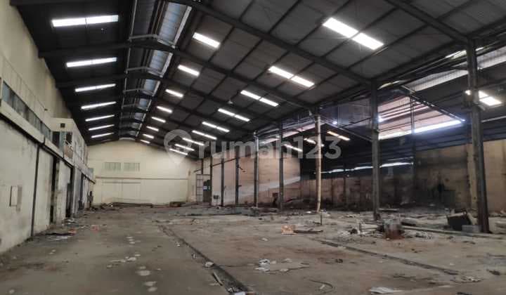 Large Warehouse for Quick Sale in Pulo Gadung Industrial Area - East Jakarta