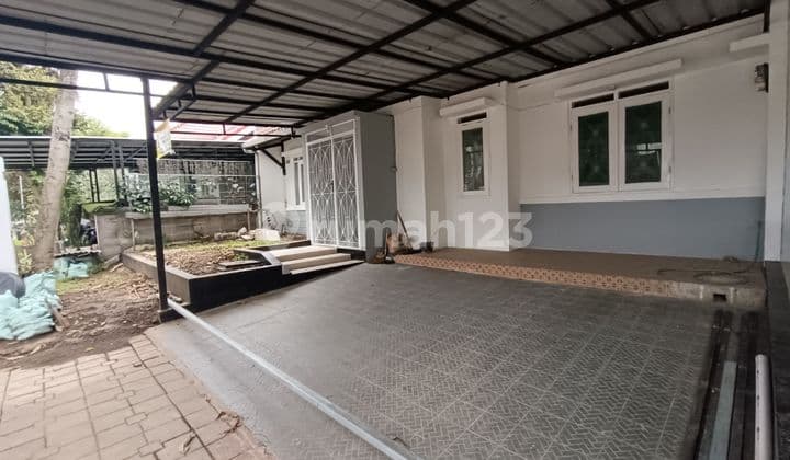 Langka! Jual Nego Rumah siap huni di Kota Baru Parahyangan
