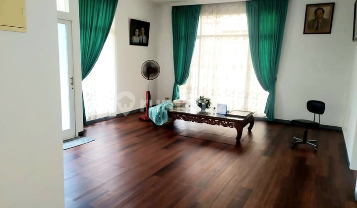 cepat rumah hoek rapi siap tinggal di Metro Permata 1 Tanggerang Banten