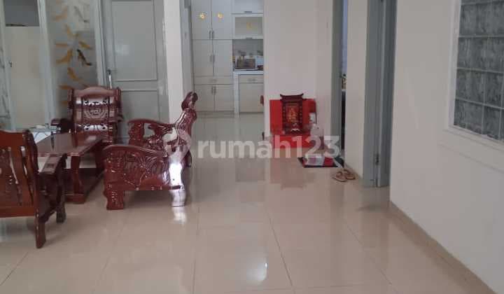 Affordable 2-Story House in Taman Palem Lestari, Cengkareng, Kalideres, West Jakarta