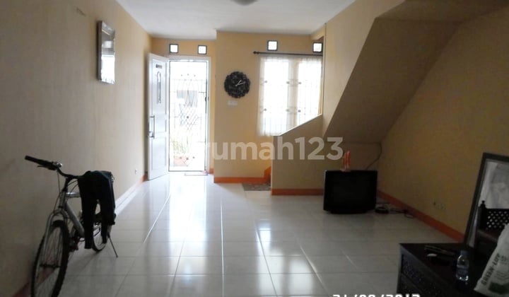 Well-Maintained 2-Story House in Metro Permata 1, Karang Tengah, Cipondoh, Tangerang, Banten