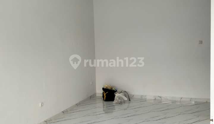 Dijual Rumah di Puri Gardena - Harga Terjangkau, Siap Huni!