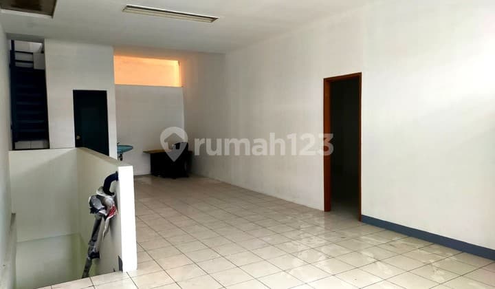 Nego! Ruko 3 Lantai Siap Huni di Grogol Petamburan Jakarta Barat