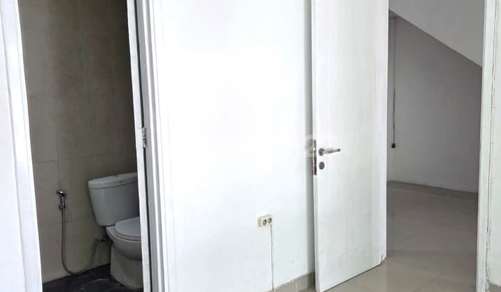 Strategis Abis! Rumah 2 Lantai di Fortune Terrace Graha Raya Tangsel, Dekat Pusat Belanja, Harga Masih Bisa Nego!