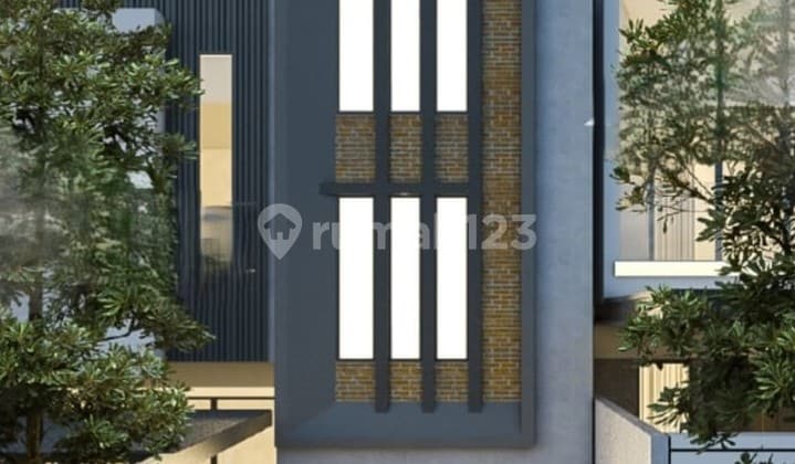 Rumah 3 Lantai Bagus dan Strategis di Taman Palem Lestari