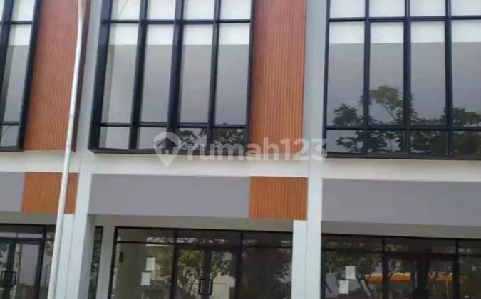 Ruko Northbend Hadap Selatan 2 Lantai di Metland Puri Jakata Barat