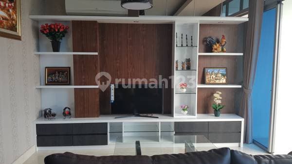 Quick Negotiation! Nice Fully Furnished 2BR Windsor Apartment in Kembangan, West Jakarta