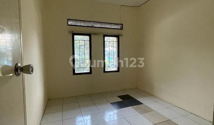 Nego Sampai Deal Rumah sudah SHM Semi Furnished di BSD