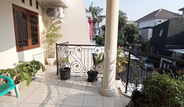 Rumah Posisi Kuldesak Lokasi Strategis Kembangan