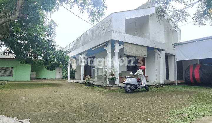 TURUN HARGA!!! Rumah Hitung Tanah Lokasi Strategis Ciputat