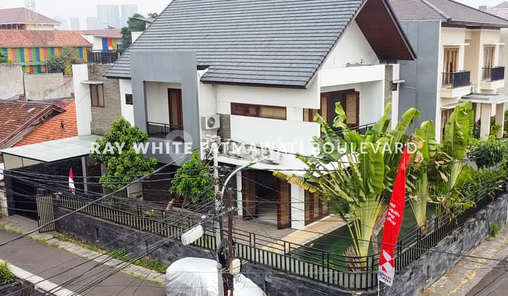 Rumah Minimalist Dalam Komplek, Siap Huni Dkt Mrt Cipete