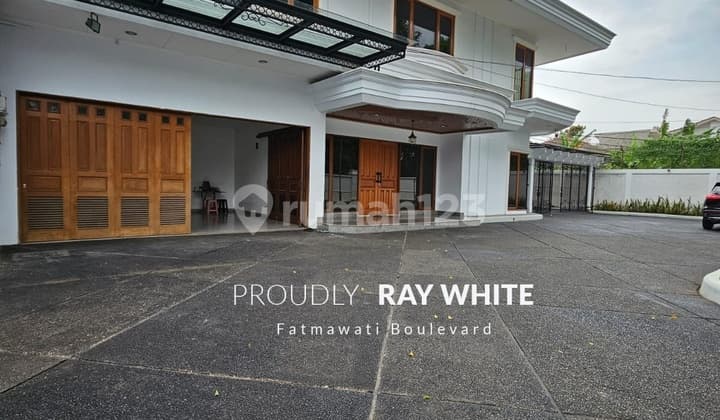 Rumah Bagus dan Kokoh Lingkungan Premium Kemang Dalam
