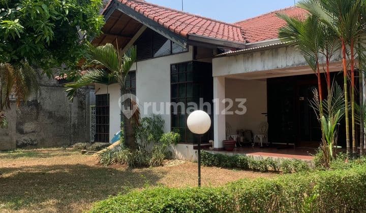 Rumah Dijalan Utama Kemang Cocok Buat Hunian atau Usaha Area Kemang