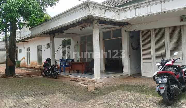 Kemang Selatan Rumah Hitung Tanah Bebas Banjir ,jln 2mobil Lt939