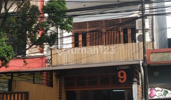Ruko 4lantai posisi dekat Panglima Polim Raya dan ST MRT Blok A kebayoran Baru